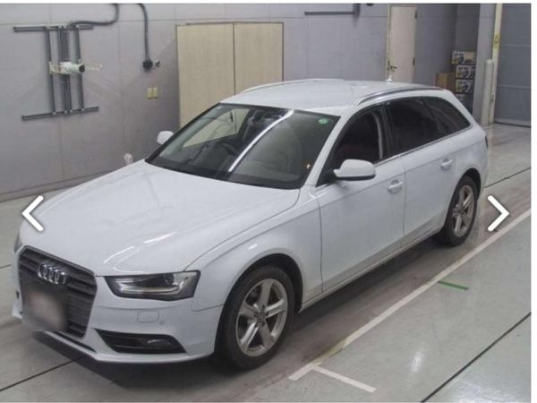 Audi A4 Estate, Petrol, 2013, White