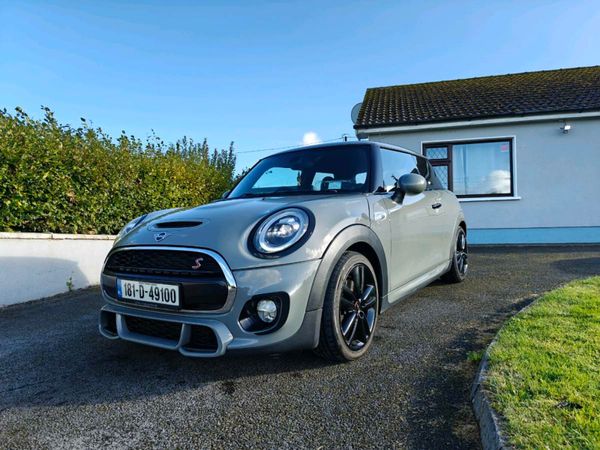 Mini Cooper Hatchback, Petrol, 2018, Grey