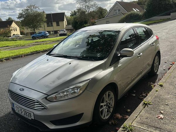 Ford Focus Hatchback, Diesel, 2017, Grey
