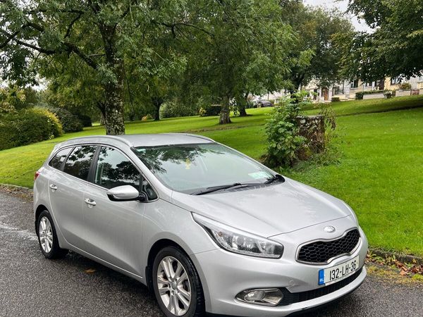 Kia Ceed Estate/Jeep, Diesel, 2013, Silver
