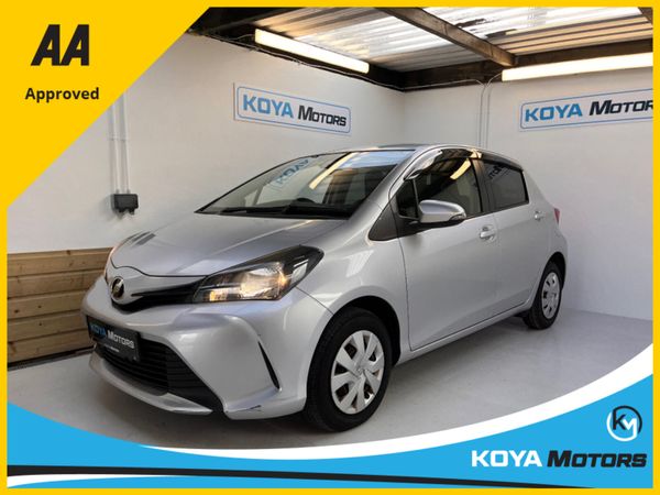 Toyota Vitz Hatchback, Petrol, 2016, Silver