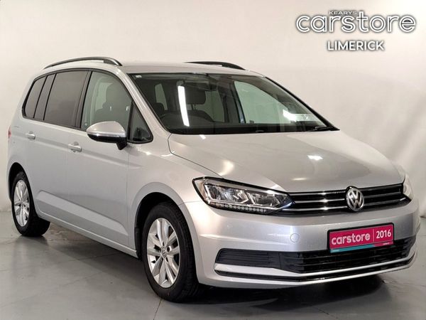 Volkswagen Touran MPV, Petrol, 2016, Silver