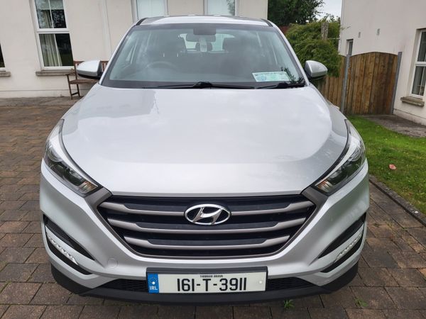 Hyundai Tucson SUV, Diesel, 2016, Silver