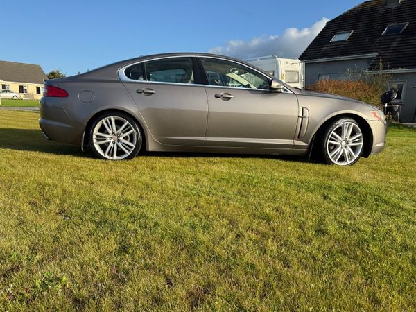 Jaguar XF Saloon, Diesel, 2010, Grey