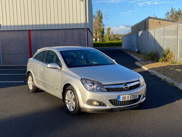 Opel Astra Hatchback, Diesel, 2008, Silver