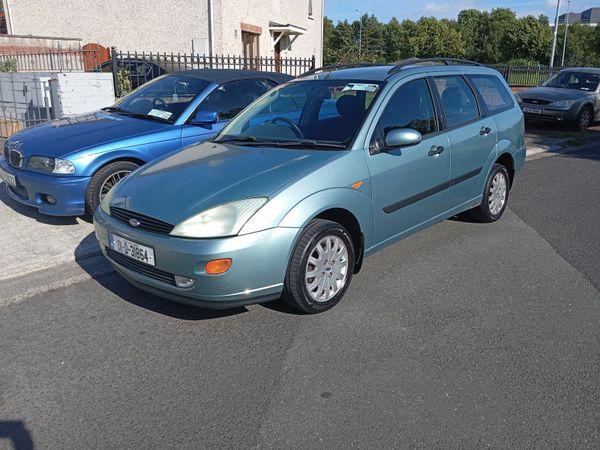 Ford Focus Estate, Petrol, 2001, Green