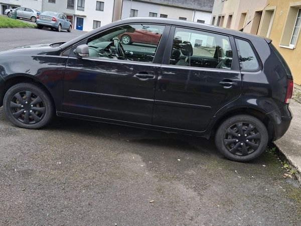Volkswagen Polo Hatchback, Diesel, 2008, Black