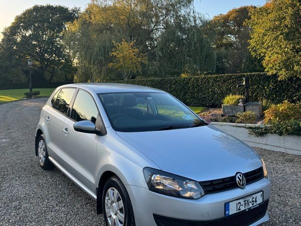 Volkswagen Polo Hatchback, Petrol, 2012, Silver