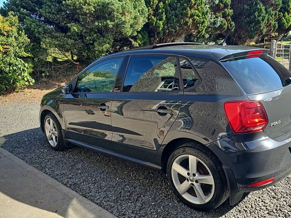 Volkswagen Polo Hatchback, Petrol, 2017, Grey