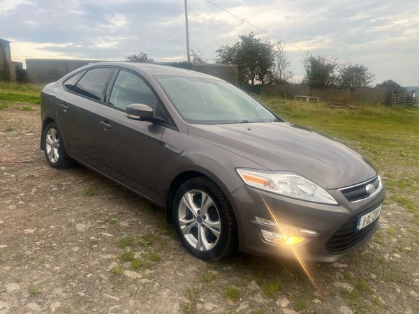Ford Mondeo Hatchback, Diesel, 2011, Brown