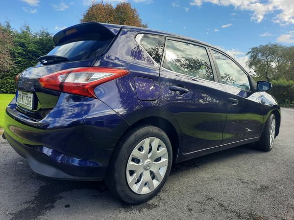 Nissan Pulsar Hatchback, Petrol, 2015, Blue