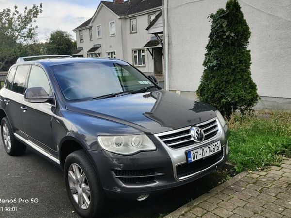Volkswagen Touareg SUV, Diesel, 2007, Grey
