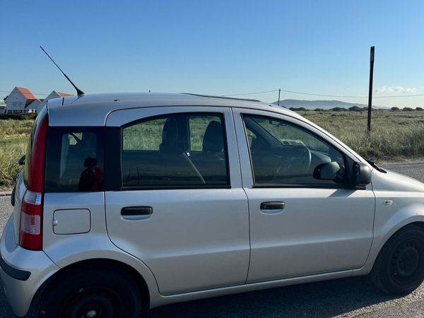 Fiat Panda Hatchback, Petrol, 2011, Grey