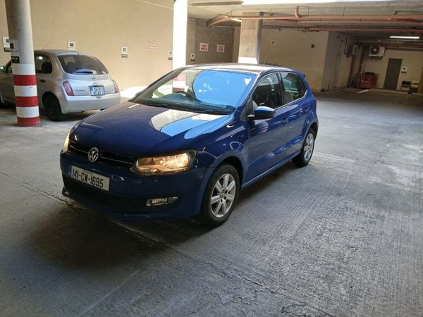 Volkswagen Polo Hatchback, Petrol, 2014, Blue