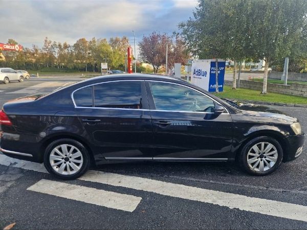 Volkswagen Passat Saloon, Diesel, 2012, Black