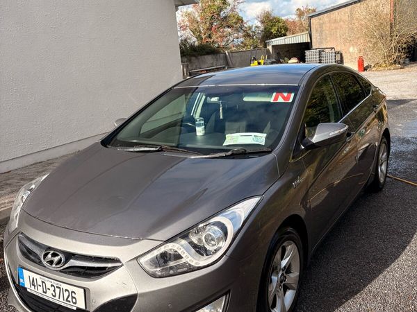 Hyundai i40 Saloon, Diesel, 2014, Silver