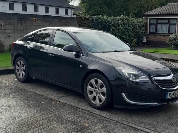 Vauxhall Insignia Hatchback, Diesel, 2015, Black