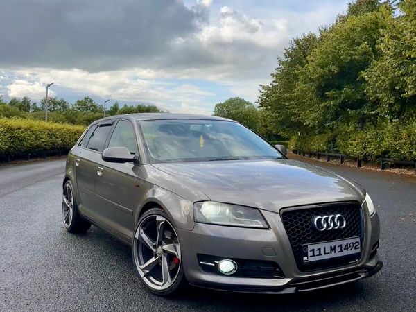 Audi A3 Hatchback, Diesel, 2011, Grey