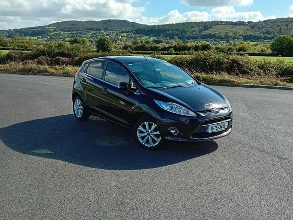 Ford Fiesta Hatchback, Petrol, 2011, Black