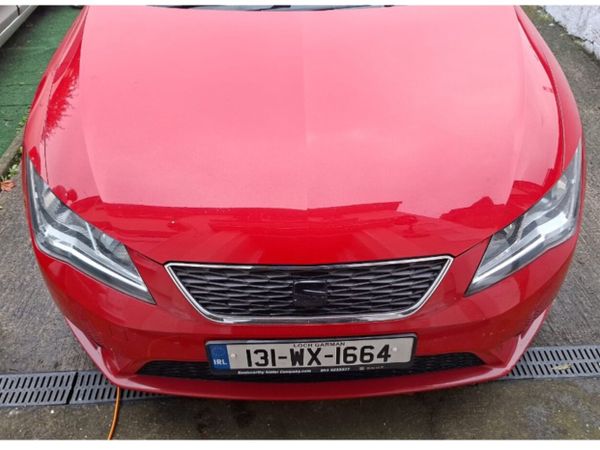 SEAT Leon Hatchback, Diesel, 2013, Red