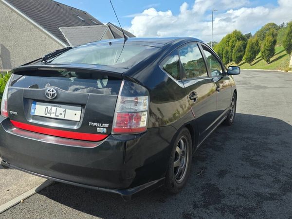 Toyota Prius Hatchback, Petrol Hybrid, 2004, Black