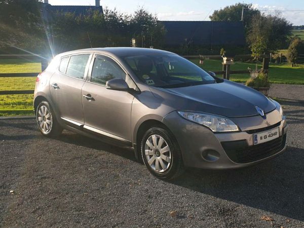 Renault Megane Hatchback, Diesel, 2011, Grey