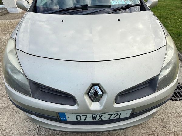 Renault Clio Hatchback, Petrol, 2007, Yellow