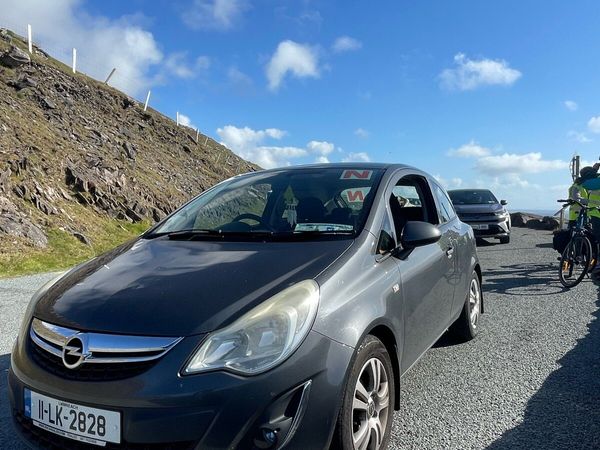 Opel Corsa Hatchback, Petrol, 2011, Grey