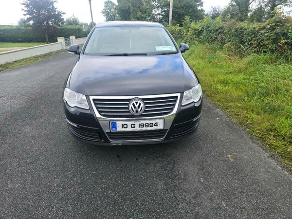 Volkswagen Passat Saloon, Diesel, 2010, Black