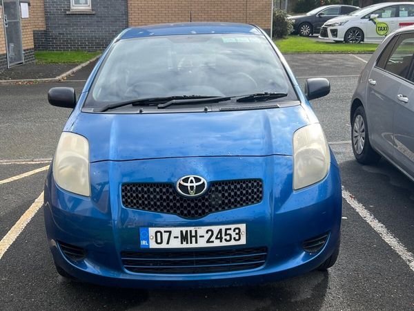 Toyota Yaris Hatchback, Petrol, 2007, Blue