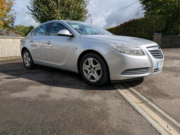 Opel Insignia Saloon, Diesel, 2011, Silver