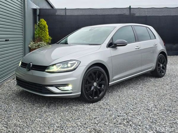 Volkswagen Golf Hatchback, Petrol, 2017, Silver