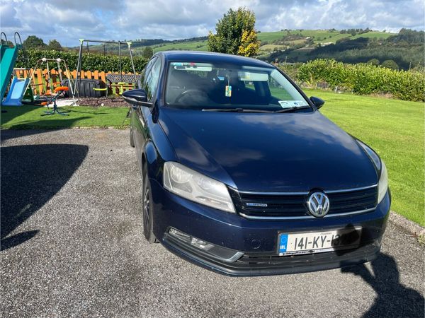 Volkswagen Passat Saloon, Diesel, 2014, Blue