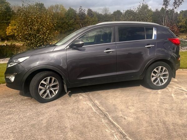 Kia Sportage SUV, Diesel, 2015, Silver