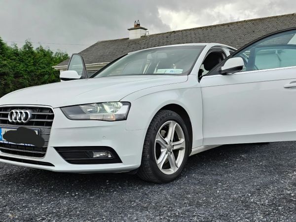 Audi A4 Saloon, Diesel, 2014, White
