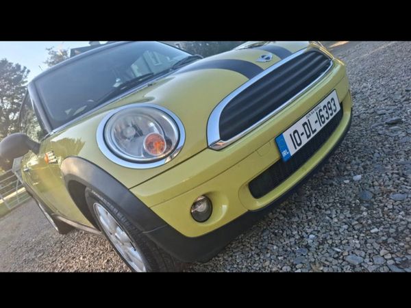 Mini First Hatchback, Petrol, 2010, Yellow