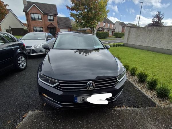 Volkswagen Passat Saloon, Diesel, 2016, Grey