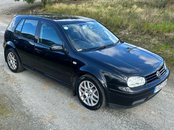 Volkswagen Golf Hatchback, Petrol, 2003, Black