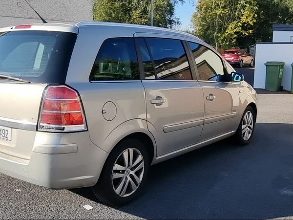 Opel Zafira MPV, Petrol, 2007, Yellow