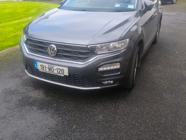 Volkswagen T-Roc SUV, Diesel, 2019, Grey