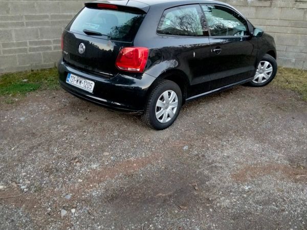 Volkswagen Polo Hatchback, Petrol, 2013, Black