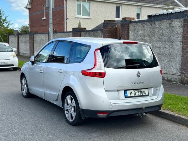 Renault Grand Scenic MPV, Diesel, 2011, Silver
