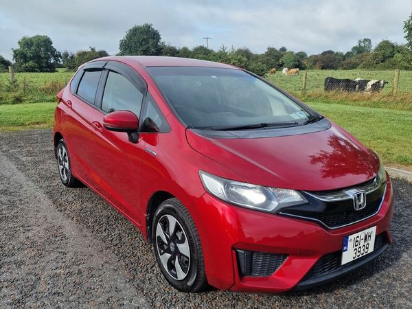 Honda Fit Hatchback, Petrol Hybrid, 2016, Red