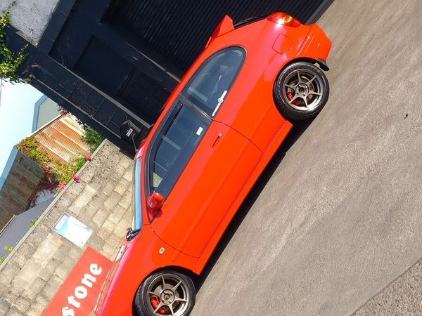 Toyota Corolla Hatchback, Petrol, 1999, Red