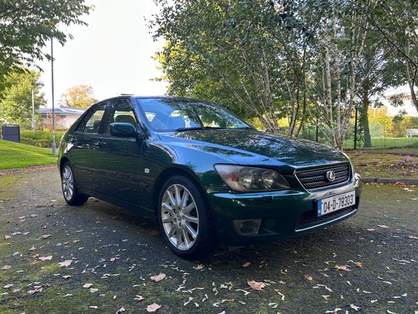 Lexus IS Saloon, Petrol, 2004, Green