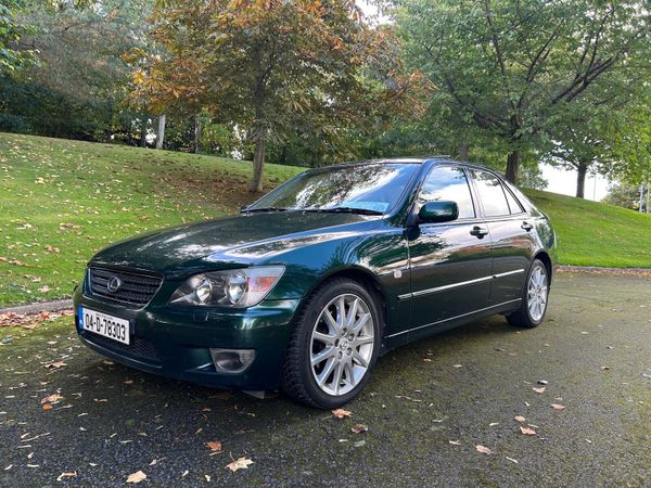 Lexus IS Saloon, Petrol, 2004, Green