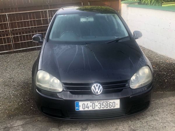Volkswagen Golf Hatchback, Petrol, 2004, Black