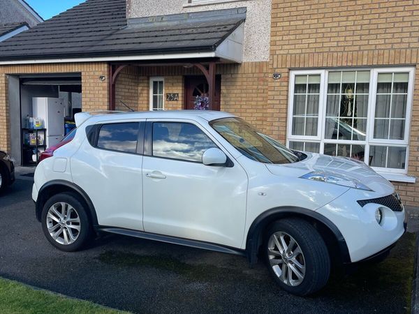 Nissan Juke SUV, Diesel, 2012, White