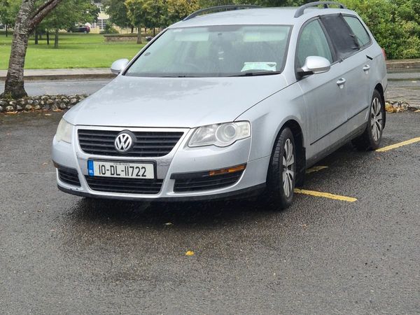 Volkswagen Passat Estate, Diesel, 2010, Silver