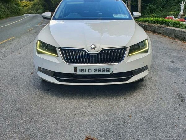 Skoda Superb Saloon, Diesel, 2016, White